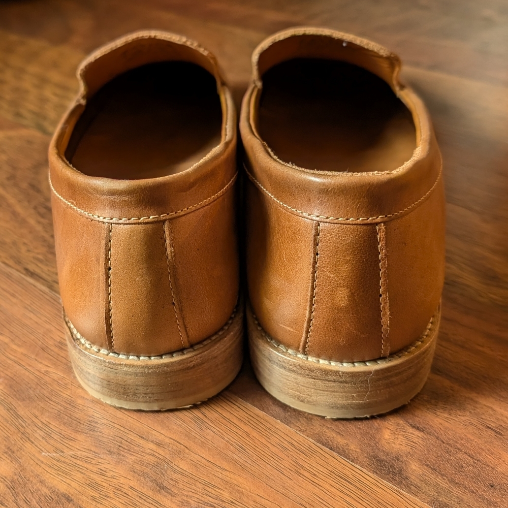 Rounded Leather Loafers - Bourbon - image 4